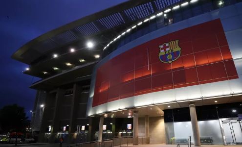 "Барселона" сочла неприемлемым заявление УЕФА по санкциям к клубам Суперлиги