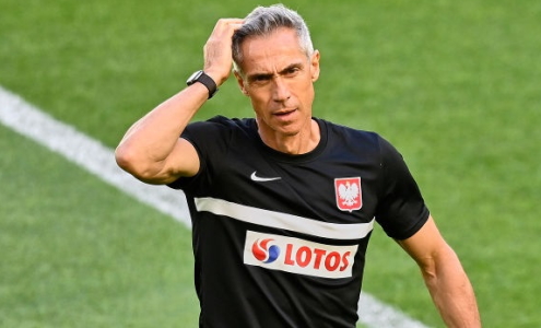 Главный тренер сборной Польши хочет покинуть своей пост. Он договорился о контракте с "Фламенго"